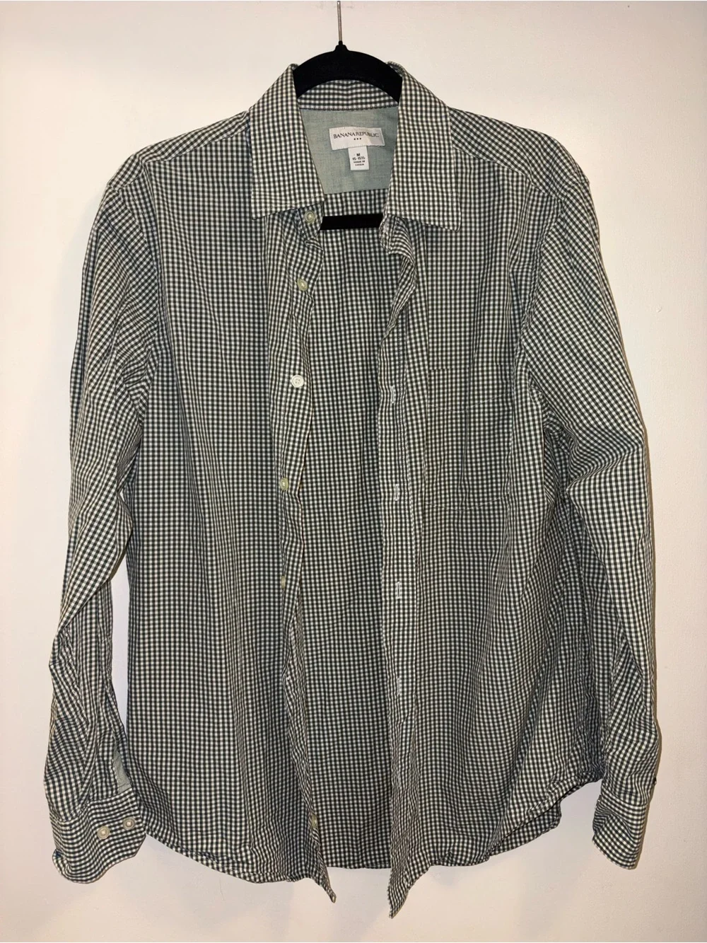 Banana Republic Men’s Green and White Dress Shirt